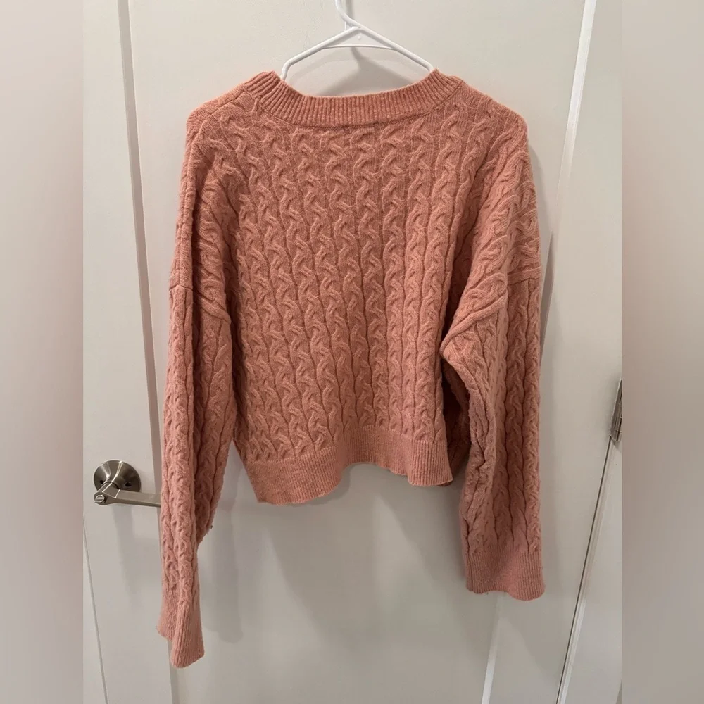 Dynamite Women's Pink Cable Knit Sweater size Large - Picture 2 of 5